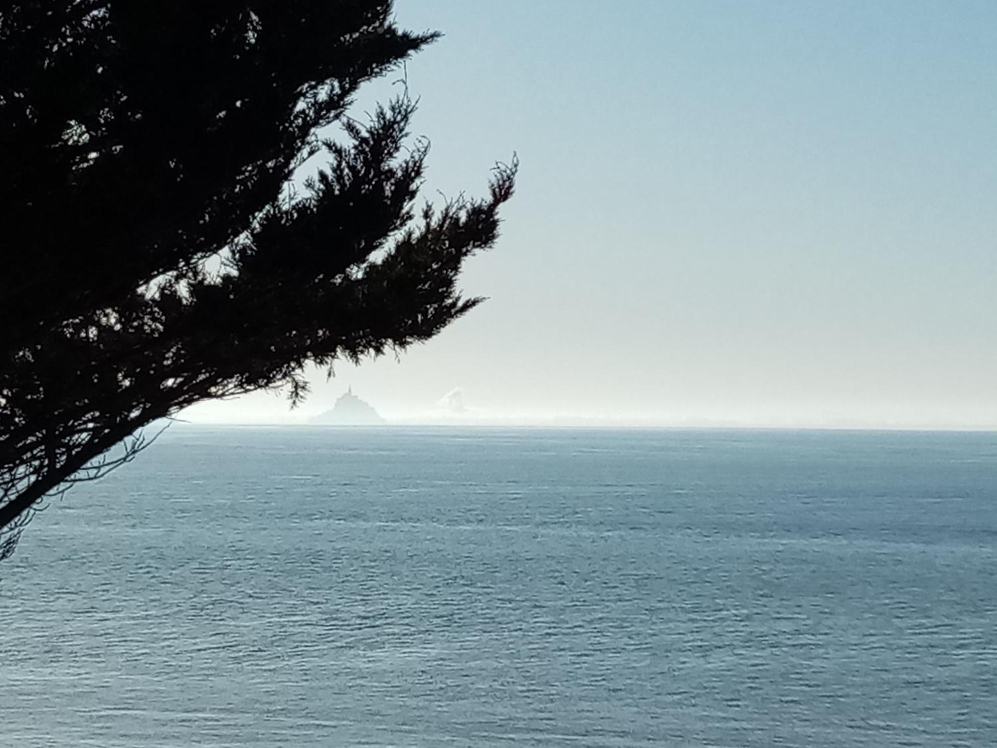 La Campagne Au Bord De La Mer, Chambre Chez L'Habitant Champeaux Bagian luar foto